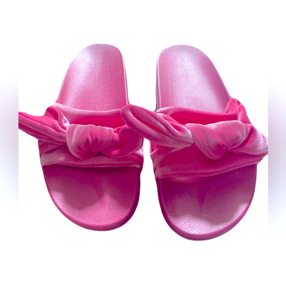 American Eagle pink bow slides size 8
